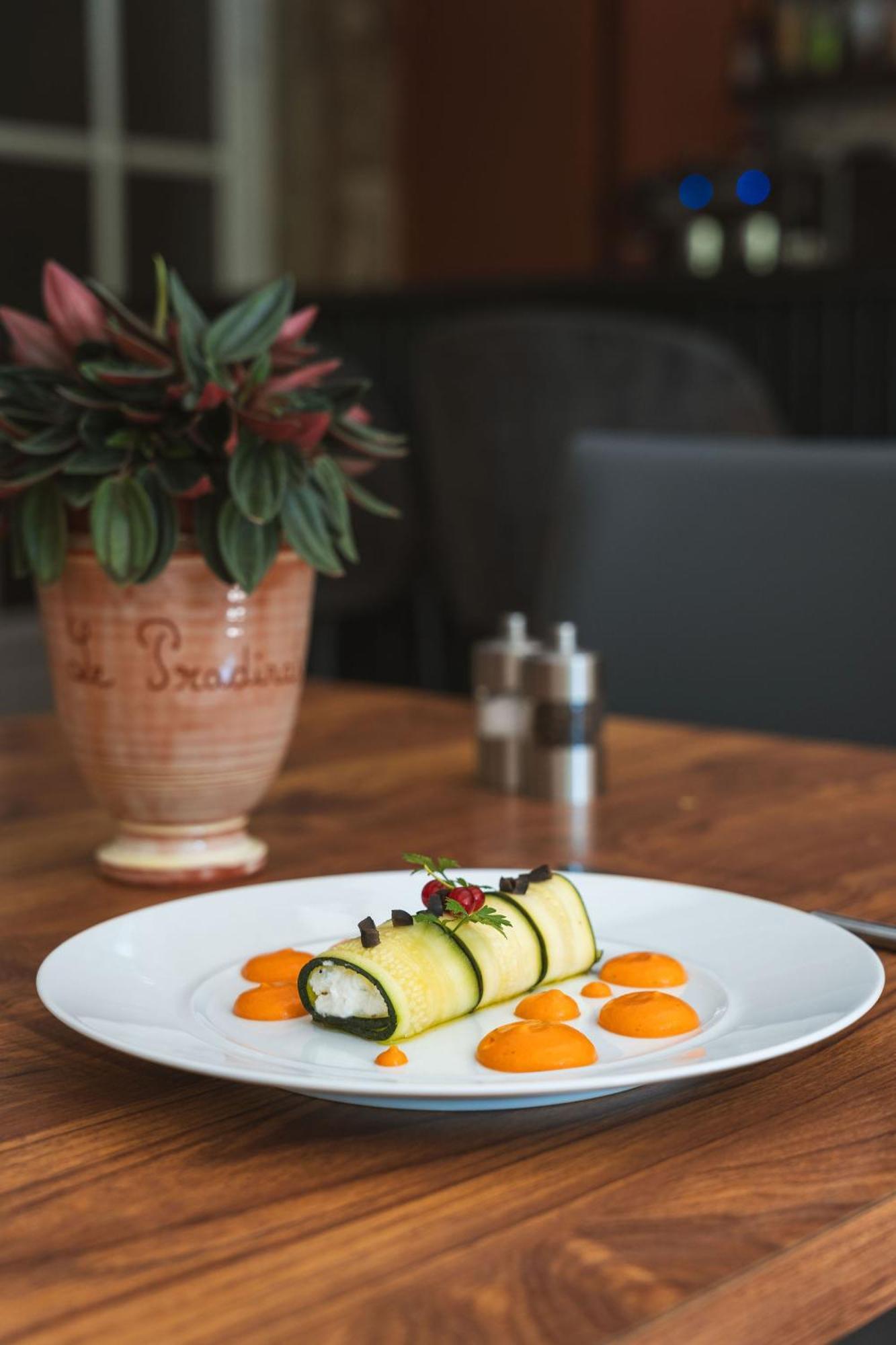 Logis Hotel Restaurant Le Pradinas Anduze Eksteriør bilde
