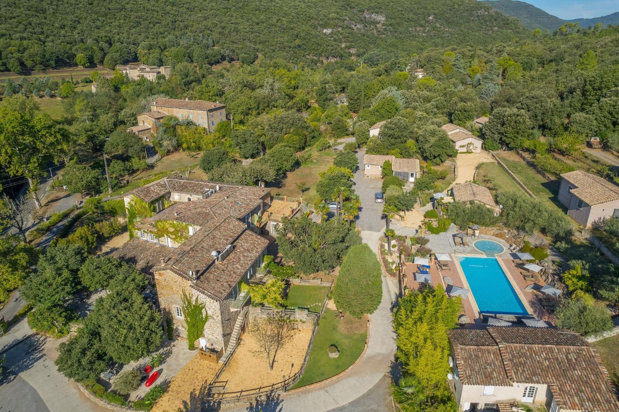 Logis Hotel Restaurant Le Pradinas Anduze Eksteriør bilde