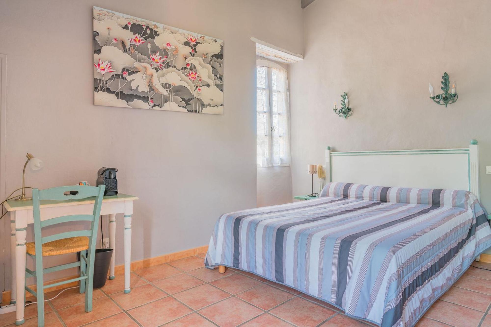 Logis Hotel Restaurant Le Pradinas Anduze Rom bilde